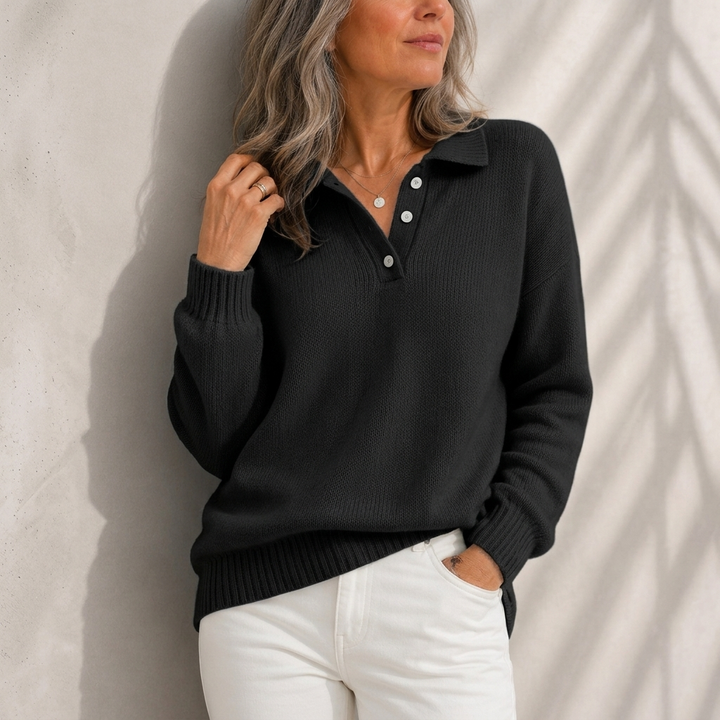MARLOES | KLASSISCHE POLOKRAGEN-STRICKJACKE MIT KNÖPFEN